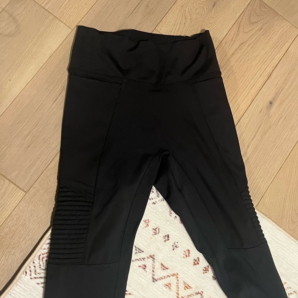 Fabletics Leggings NWT